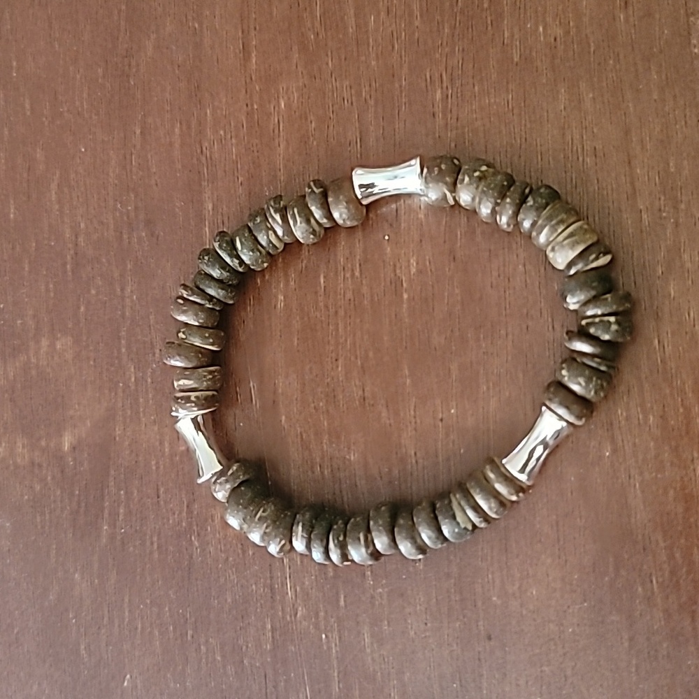 Bohemian Style Brown Unisex Wooden Beaded Elastic With Silver Tone Bone Bracelet